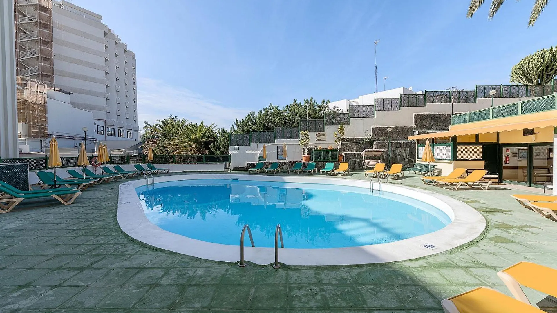 Beach View Apartment I San Bartolomé 0*,  Španělsko